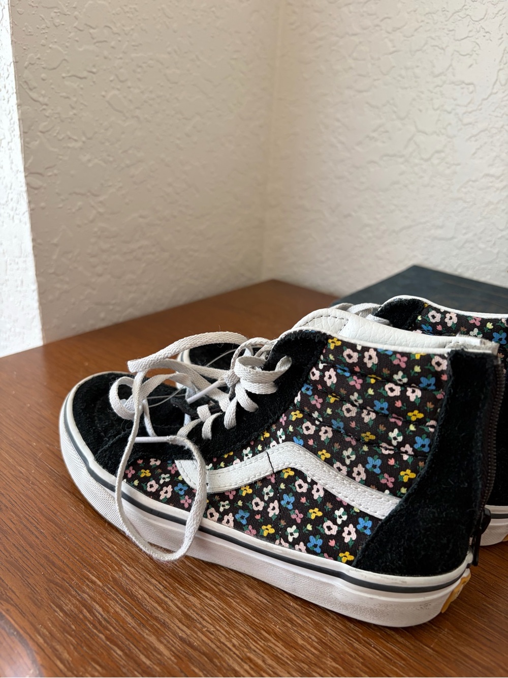 Vans Kids High-Top Sneakers with Black & Multicolor Floral Print